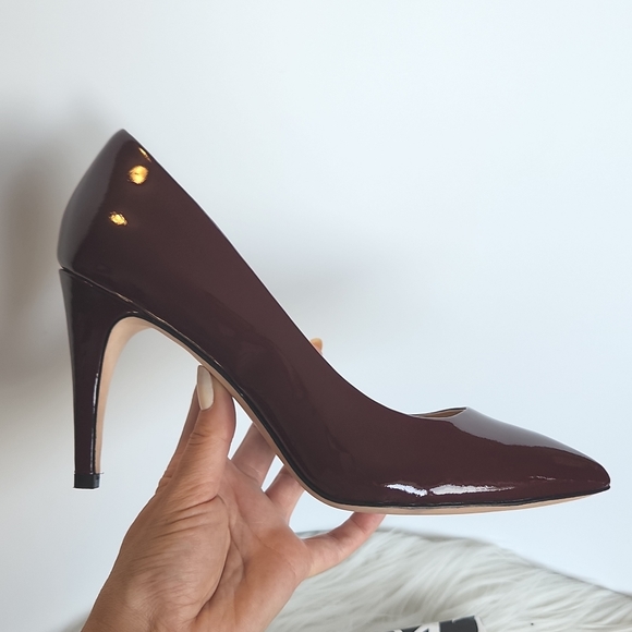 Diane Von Furstenberg bordeaux patent leather pumps - Picture 9 of 17